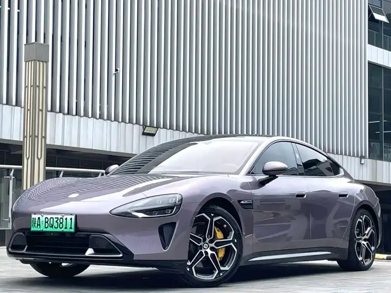 Xiaomi SU7, 2025