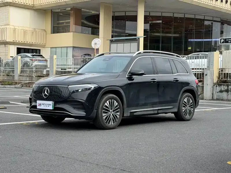Mercedes-Benz EQB, 2026