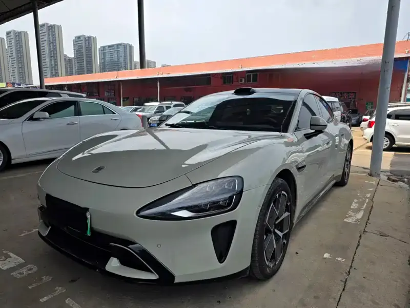Xiaomi SU7, 2025