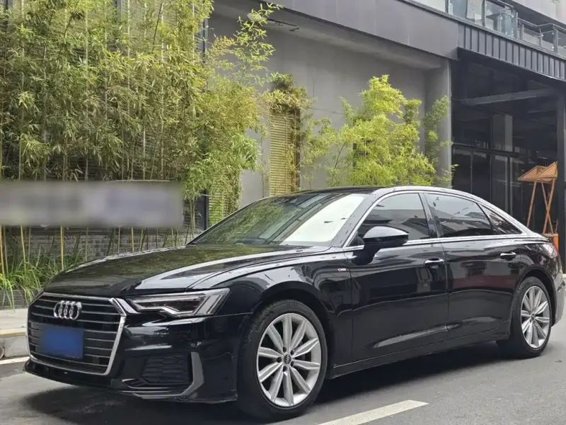 Audi A6L, 2021