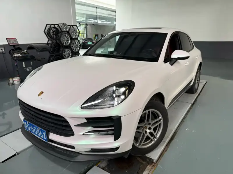 Porsche Macan, 2019
