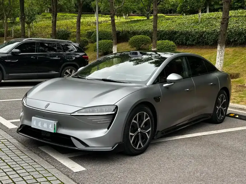 Luxeed Zhijie S7, 2025