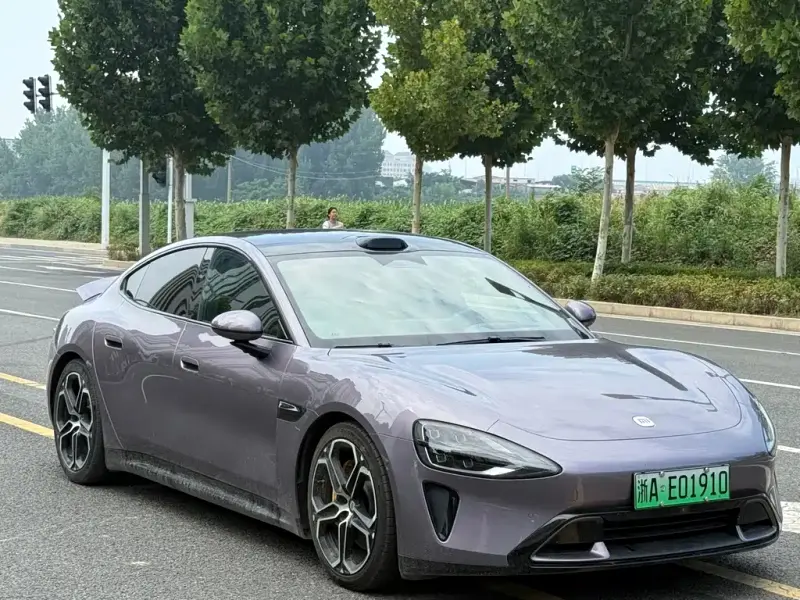 Xiaomi SU7, 2024