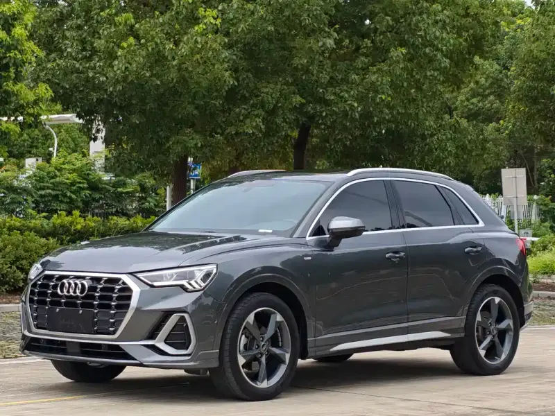 Audi Q3, 2022