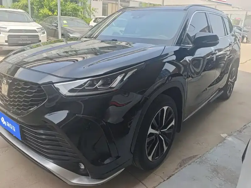 Toyota Crown Kluger, 2023