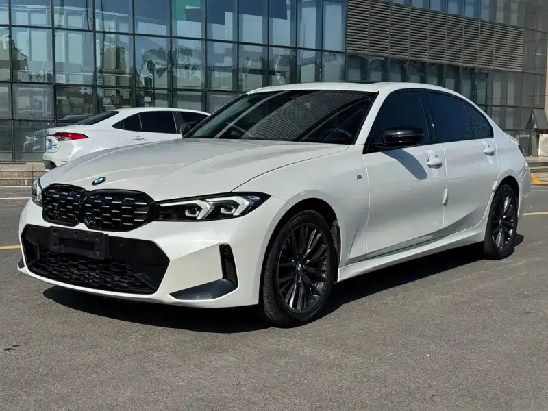 BMW 3 Series, 2024