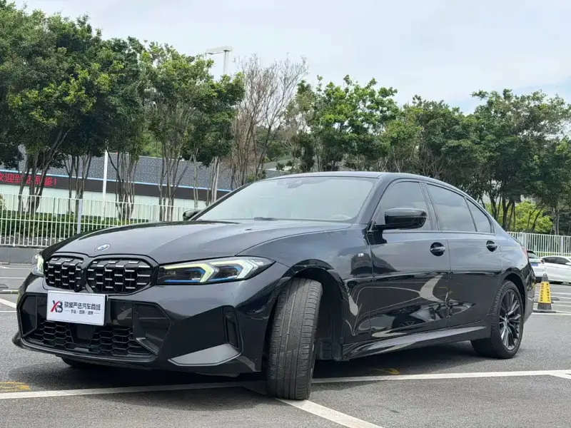 BMW 3 Series, 2023