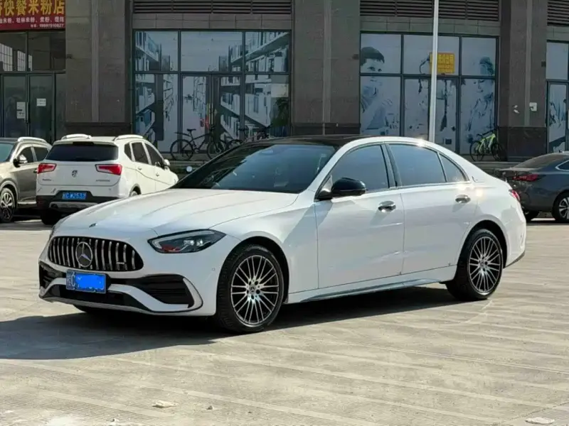 Mercedes-Benz C-Class, 2025