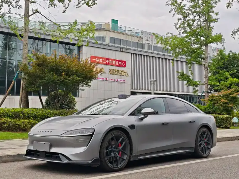 Luxeed Zhijie S7, 2025