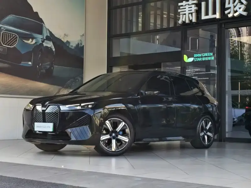 BMW iX, 2023
