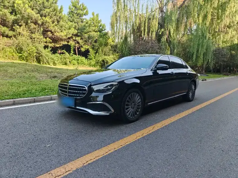 Mercedes-Benz E-Class, 2020