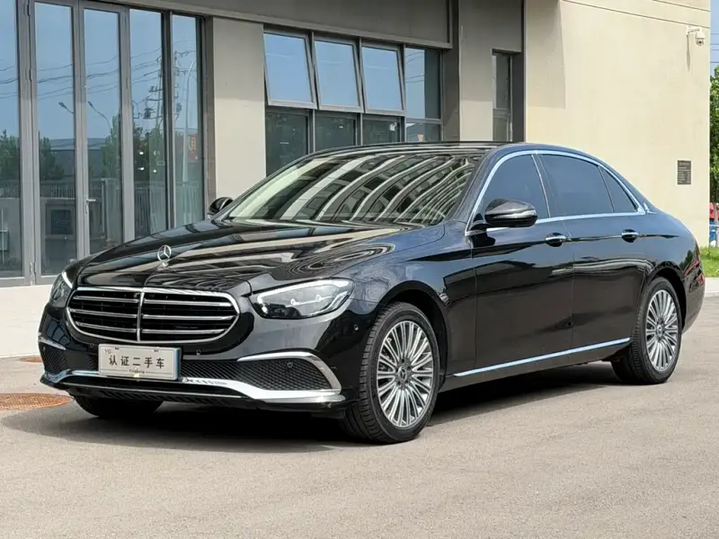 Mercedes-Benz E-Class, 2022