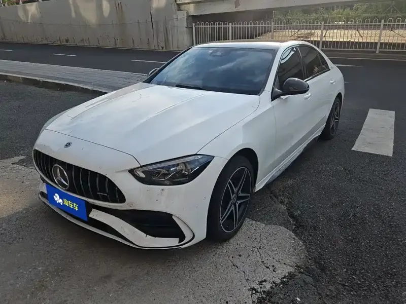 Mercedes-Benz C-Class, 2024