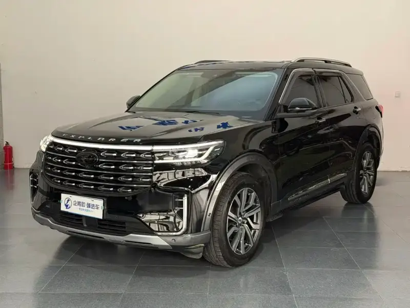 Ford Explorer, 2022
