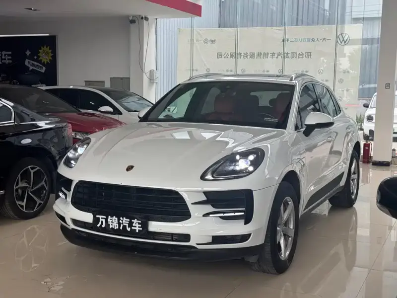 Porsche Macan, 2020