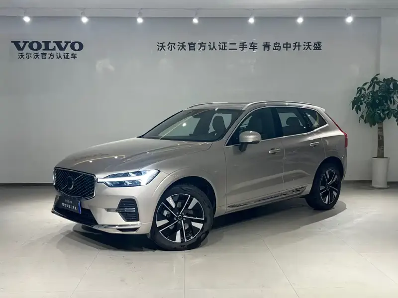 Volvo XC60, 2025