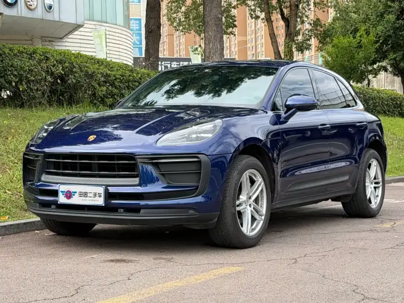 Porsche Macan, 2022