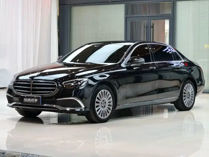 Mercedes-Benz E-Class, 2022