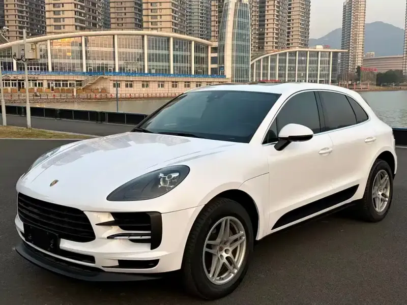 Porsche Macan, 2020