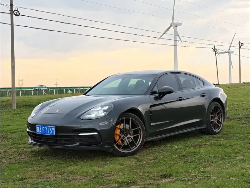 Porsche Panamera, 2017