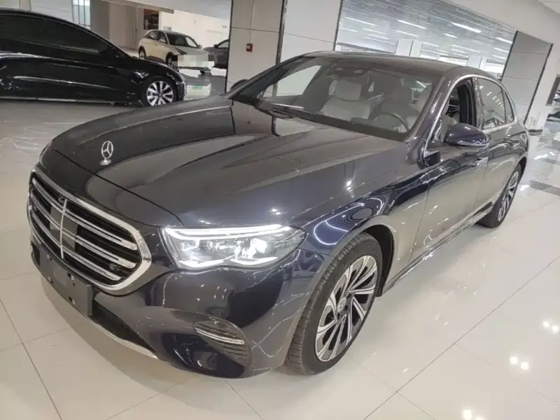 Mercedes-Benz E-Class, 2023