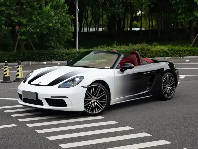 Porsche 718, 2023