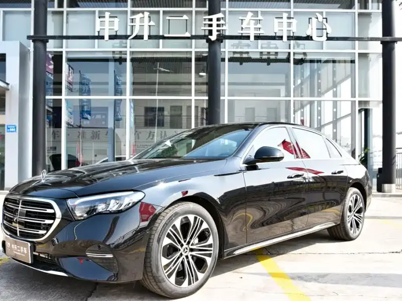 Mercedes-Benz E-Class, 2026