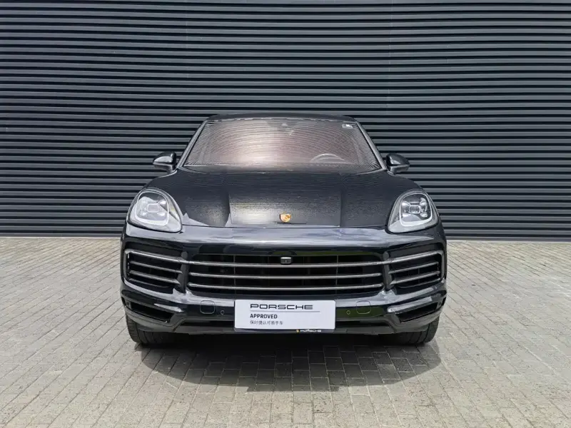 Porsche Cayenne Hybrid, 2023