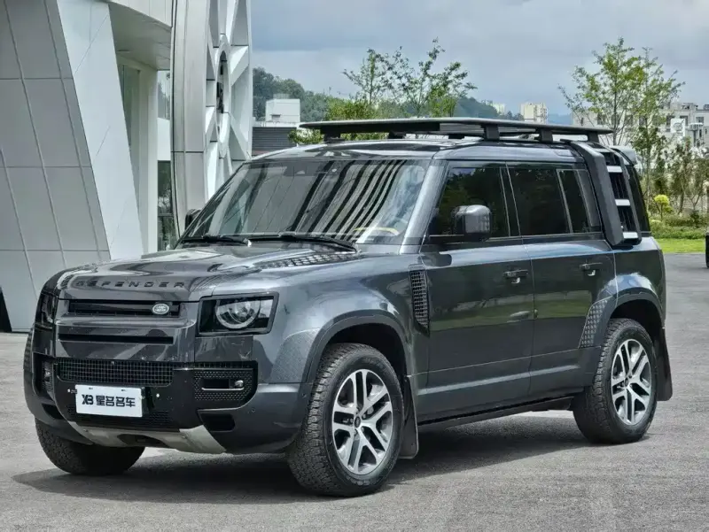 Land Rover Defender, 2024