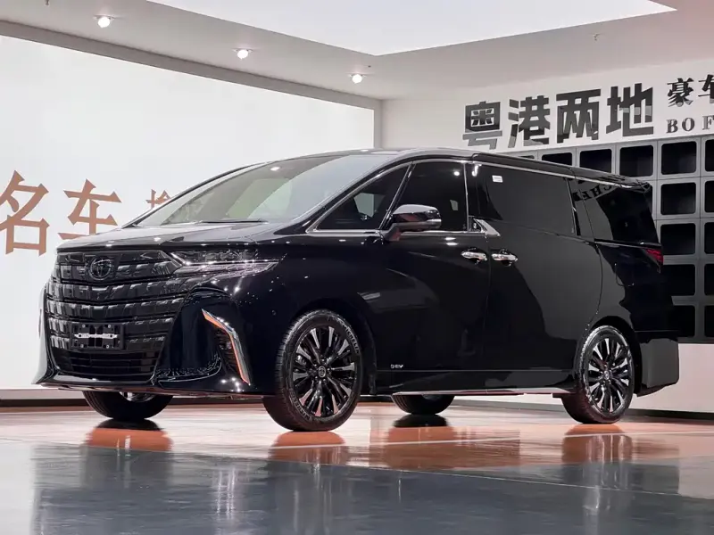 Toyota Alphard, 2024