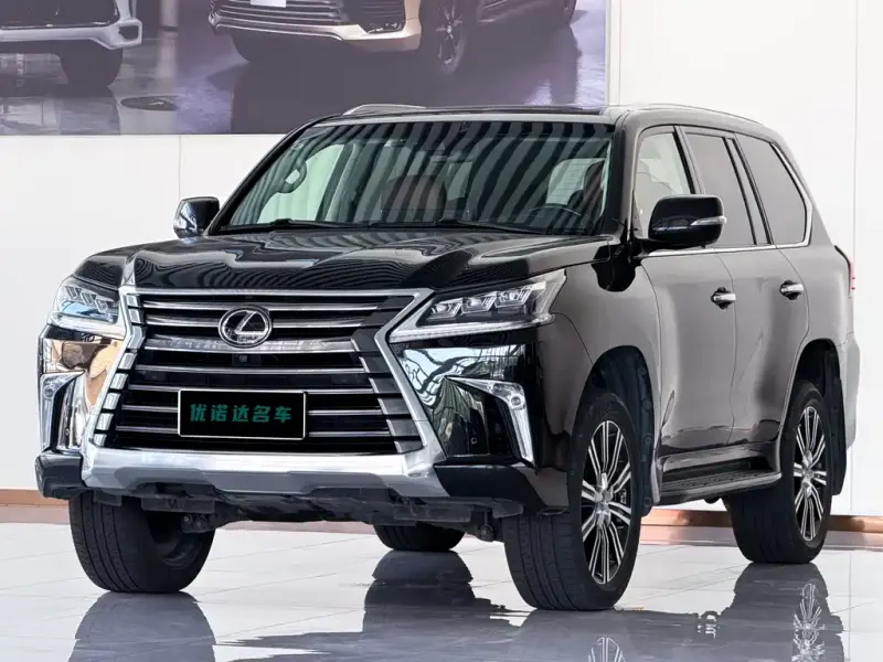 Lexus LX, 2020