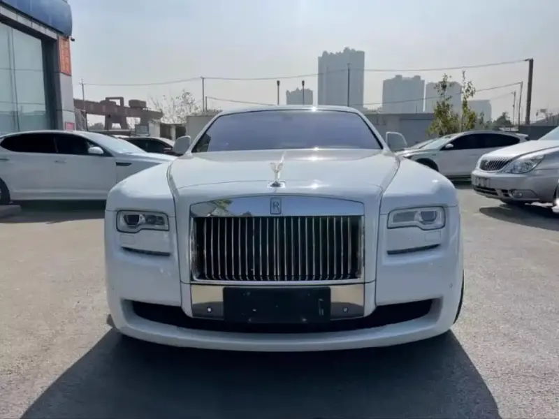 Rolls-Royce Ghost, 2013