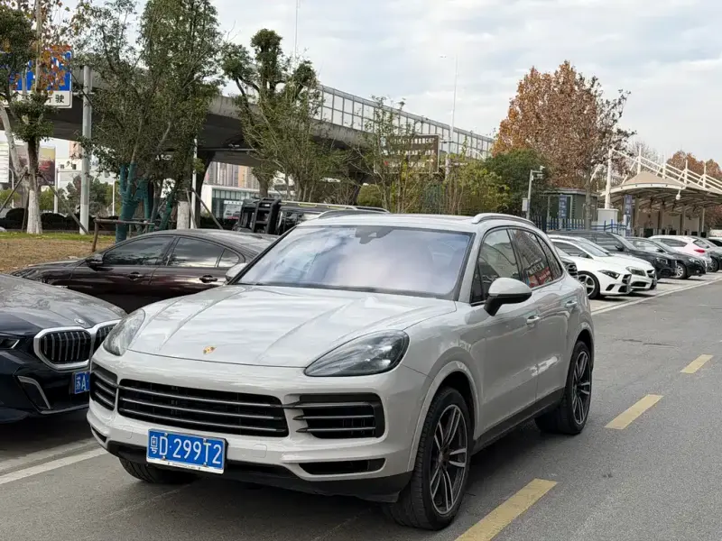 Porsche Cayenne, 2019