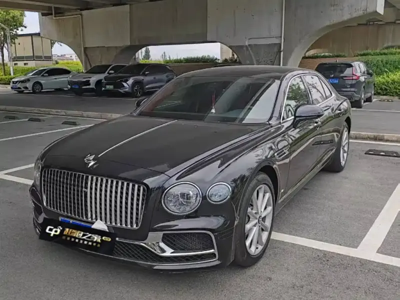Bentley Flying Spur, 2024