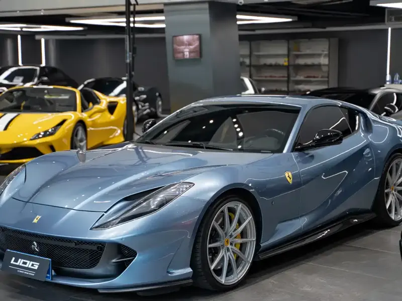 Ferrari 812, 2019