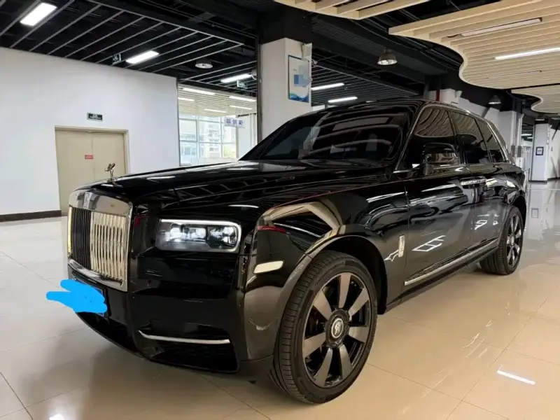 Rolls-Royce Cullinan, 2024