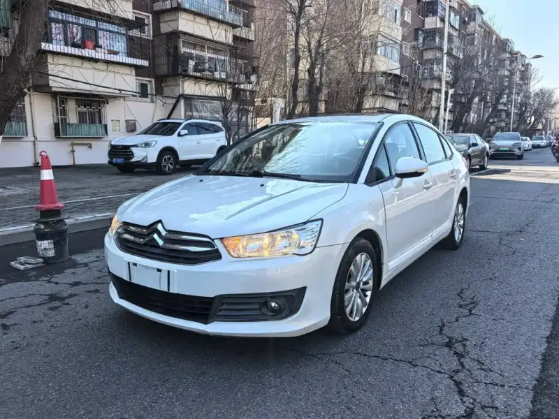 Citroen C-Quatre, 2013