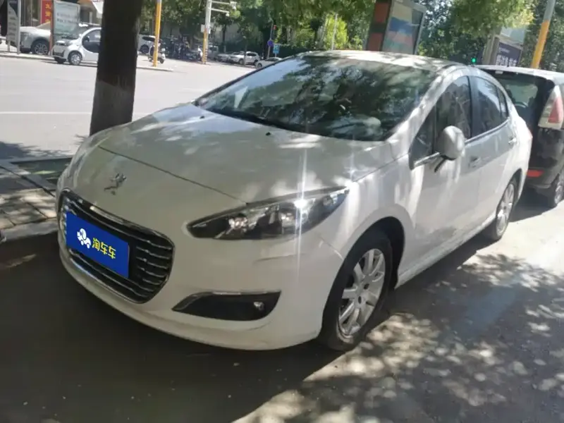 Peugeot 308, 2015