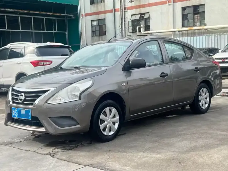 Nissan Sunny, 2015