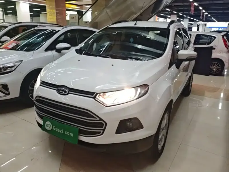 Ford Ecosport, 2015