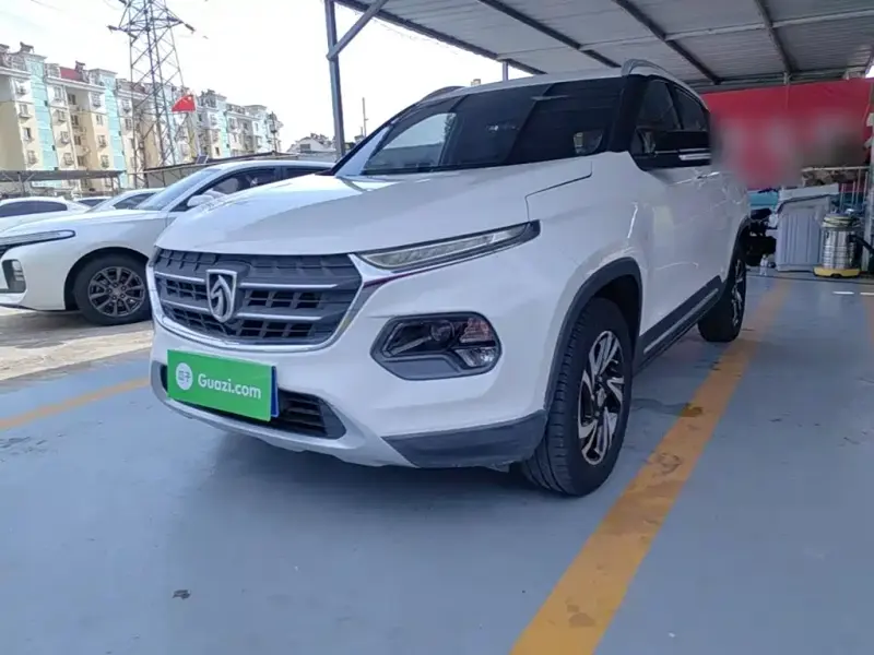 Baojun 510, 2017