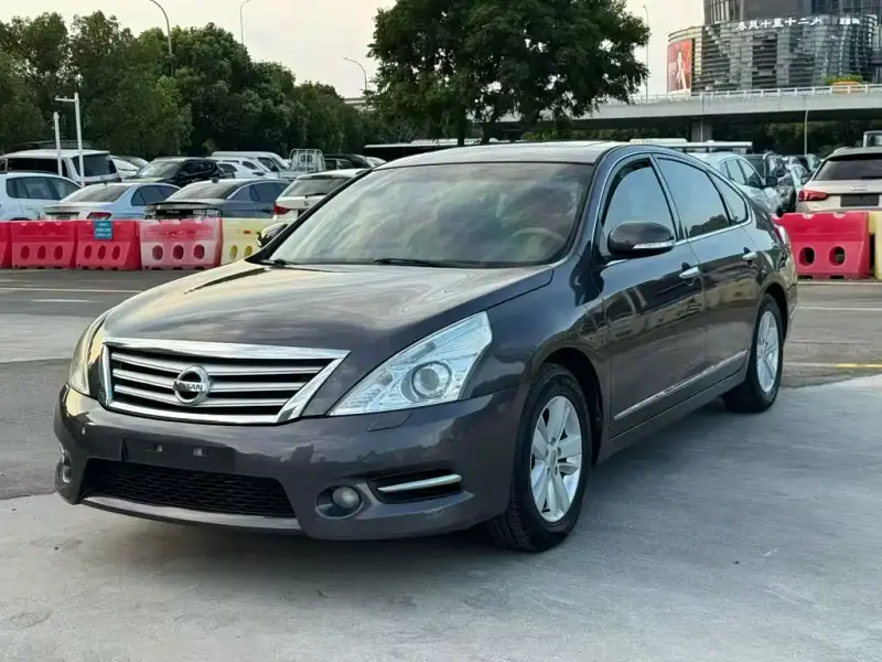 Nissan Teana, 2011