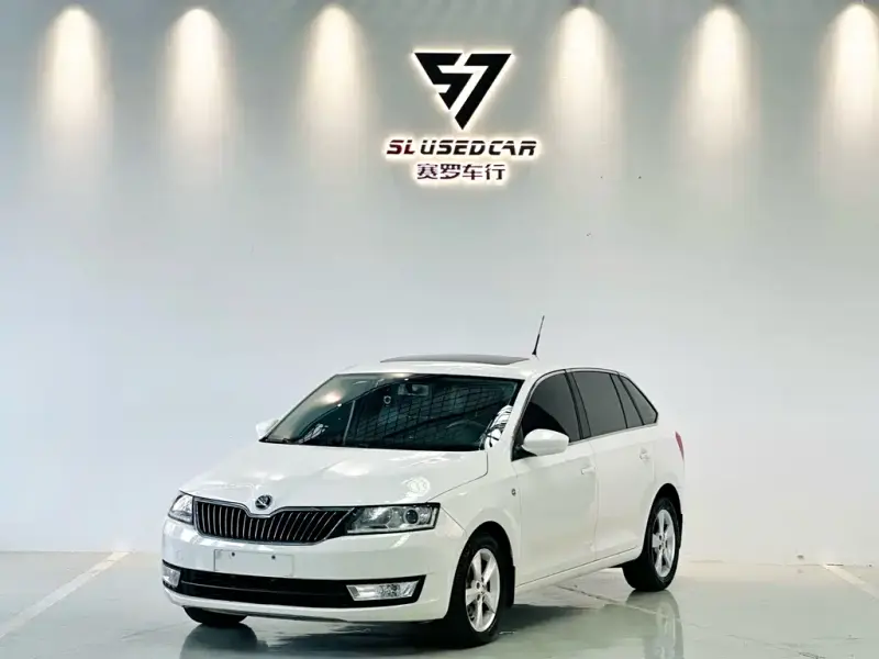 Skoda Rapid Spaceback, 2016
