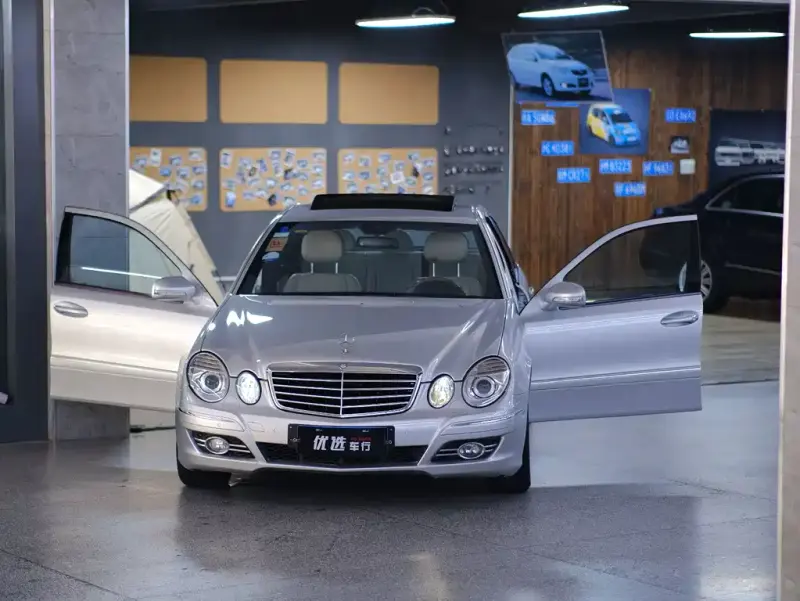 Mercedes-Benz E-Class, 2009