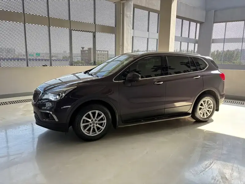 Buick Envision Plus, 2017