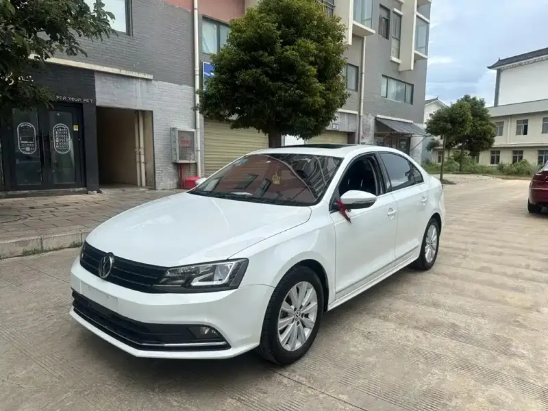Volkswagen Sagitar, 2016