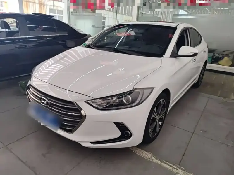 Hyundai Elantra, 2018