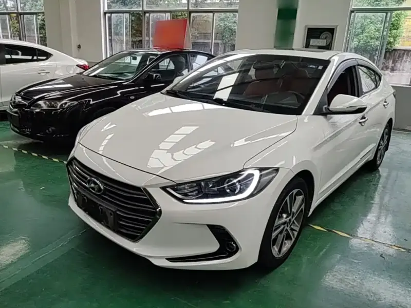 Hyundai Elantra, 2018