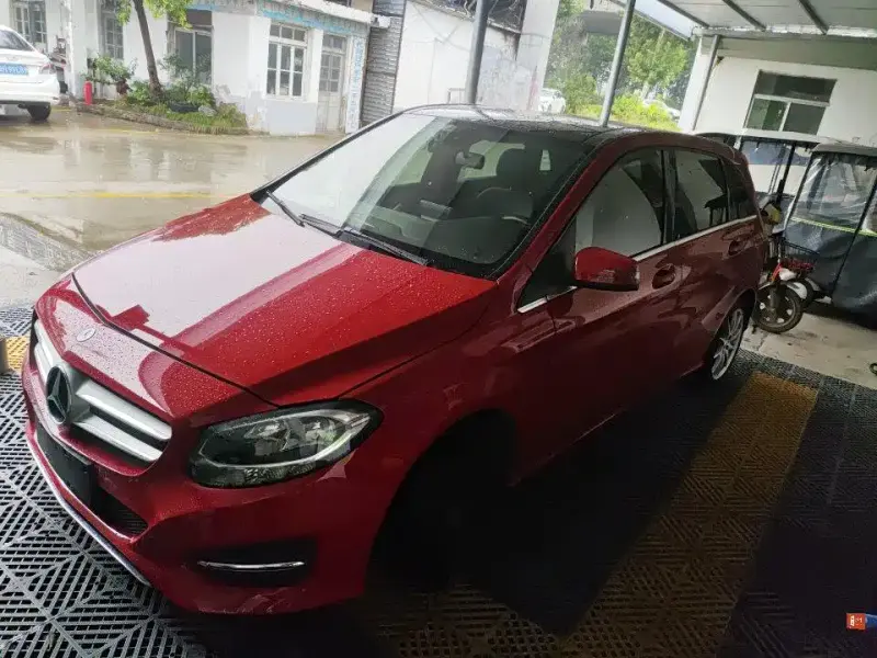Mercedes-Benz B-Class, 2015