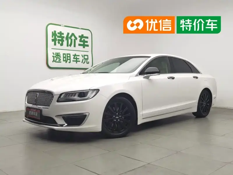 Lincoln MKZ, 2017